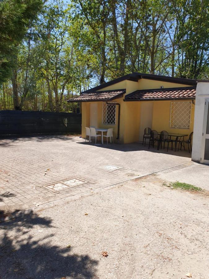Residence Natura Beach Lido di Volano Buitenkant foto
